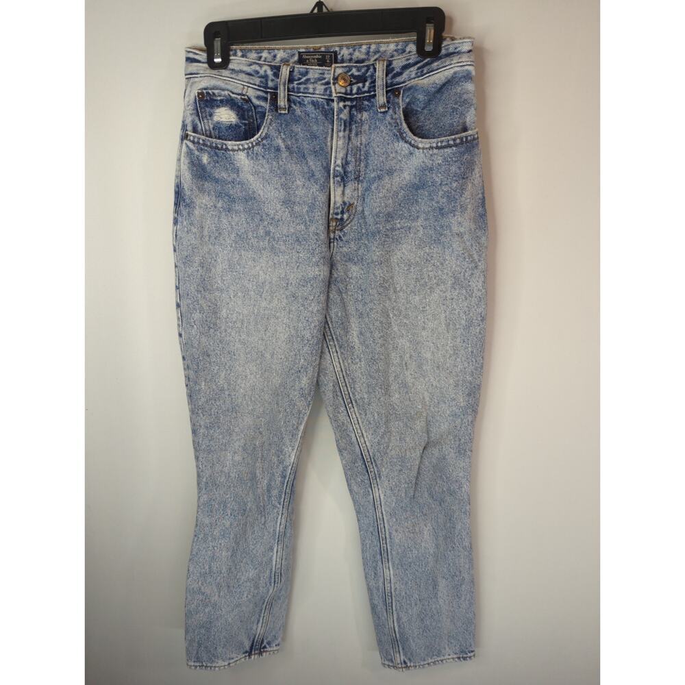 Abercrombie & Fitch Curve Love Light Wash Distressed High Rise Mom Jeans Size 27